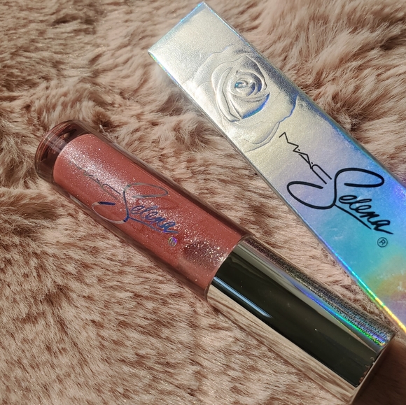 MAC Cosmetics x Selena Bidi Bidi Bom Bom Gloss - Picture 7 of 10